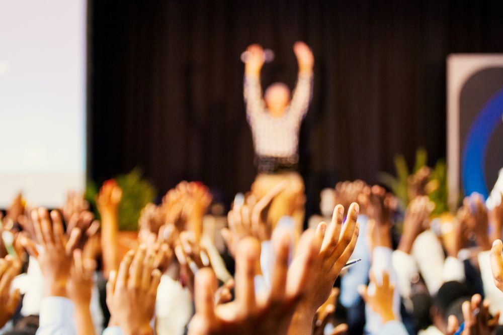 Salle de présentation lors d'un salon professionnel