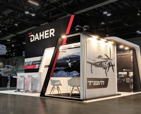 Custom-Booth-Daher-NBAA-2018-Meeting-Area